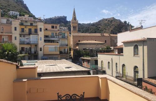 Taormina Apartment | Apartments in Taormina, Italy