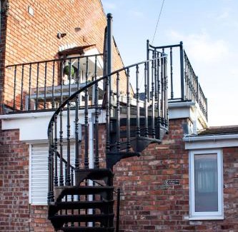 Trafford Apartment | Apartments in United Kingdom