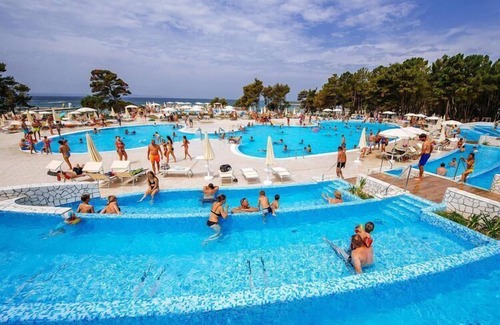 Zaton Apartment | Apartments in Zaton Holiday Resort with pool