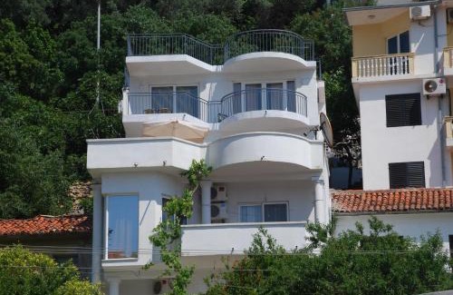 Rana Apartment | Apartments Ismy