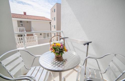 Petrovac Apartment | Apartments Ivan