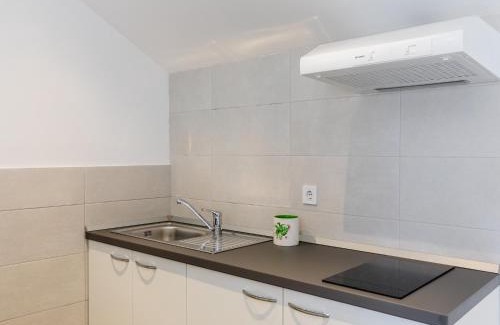 Lapad Apartment | Apartments Katarina - Two-Bedroom Apartment 4 Adults - Izme u Ribnjaka Street no 1 - #1