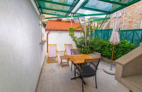 Bol Apartment | Apartments La Perla