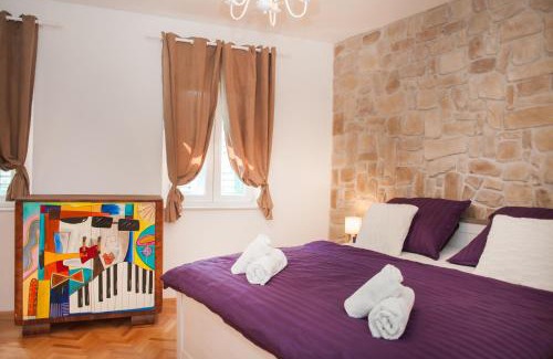 Sibenik Old Town Apartment | Apartments Laurus