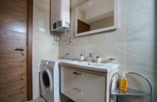 Babin do Apartment | Apartments LORA Jadranskij put