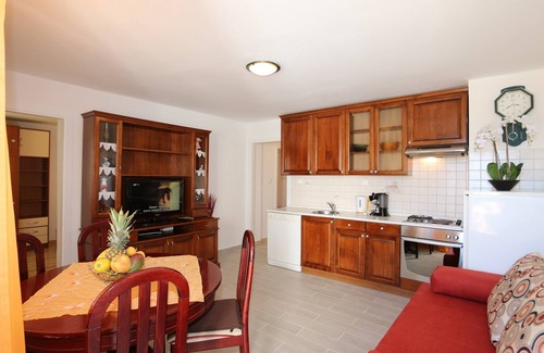 Polje Apartment | Apartments Mahmutović Fehima (10017-A2) - Silo - island Krk