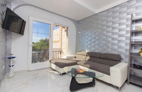 Vodice Apartment | Apartments Maky & Dino