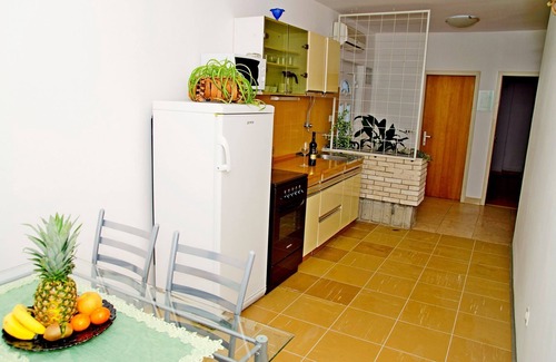 Klek Apartment | Apartments Mara (51541-A1) - Klek