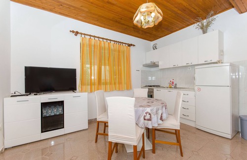Istok Apartment | Apartments Marinko