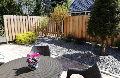 Bad Zwischenahn Apartment | Apartments Meeres-Brise - Brunnenweg 14 - Apartment "Engelsmeer",