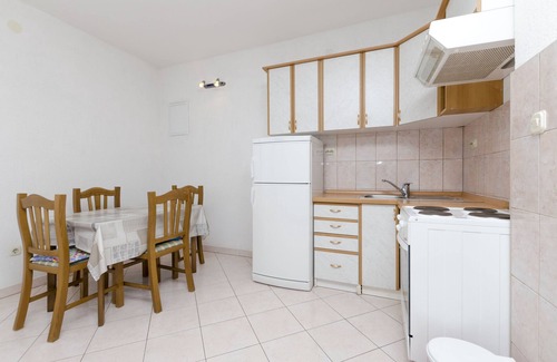 Pirovac Apartment | Apartments Mime (14021-A1) - Pirovac
