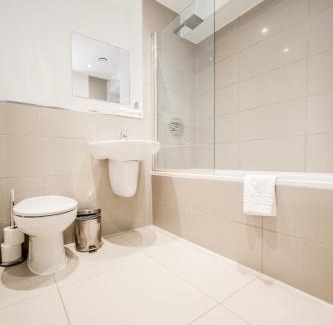 Peninsula Apartment | Apartments Near The O2