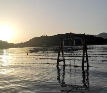 Cove Tri Zala (Zrnovo) Apartment | Apartments Pada