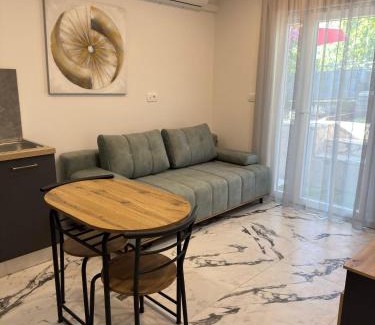 Podstrana Apartment | Apartments Peričić