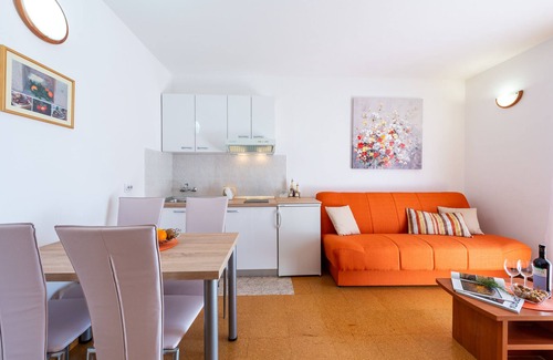 Cavtat Apartment | Apartments & Rooms Cina- One Bedroom Apartment with Balcony and Sea View