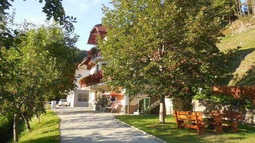 Luce Apartment | Apartments Savinja