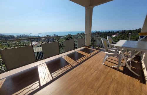 Mtsvane Kontskhi Apartment | Apartments Sunset Paradise