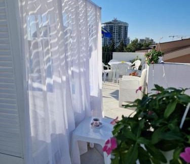 Maini Apartment | Apartments Tamara