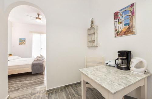 Drios Apartment | Apartments Tarsa