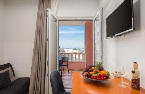 Baska Voda Apartment | Apartments Teo - Center with Free Parking