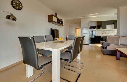 Utjeha Apartment | Apartments Utjeha (47501-A8) - Utjeha