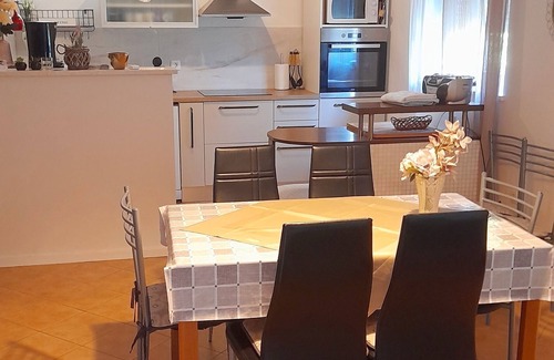 Supetarska Draga Apartment | Apartments Vesna, (14684), Supetarska Draga, hr