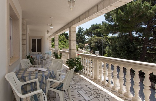 Orebic Apartment | Apartments Villa Dingač-Borak - One-Bedroom Apartment with Balcony and Sea View