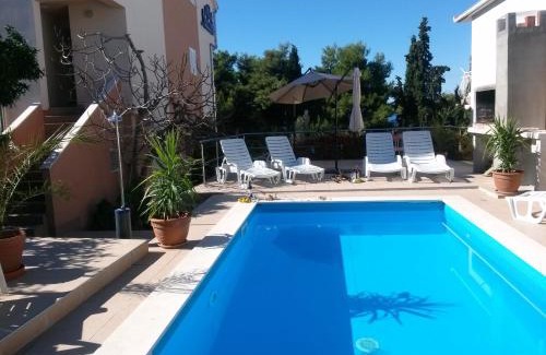 Okrug Gornji Apartment | Apartments Villa Natali - Heating Pool