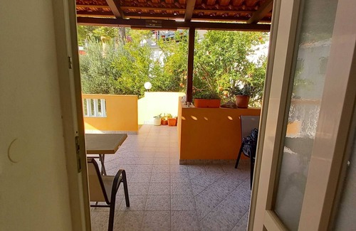 Sobra Apartment | Apartments Vinko Mljet- One-Bedroom Apartment with Terrace (A4)