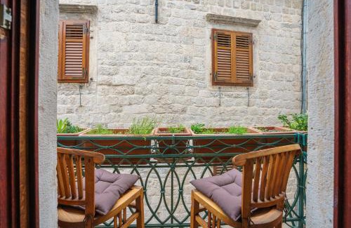 Kotor Old Town Apartment | Apartments Wine House Old Town