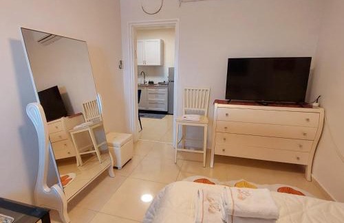 Ashdod Apartment | apartments with separate kitchen by the sea