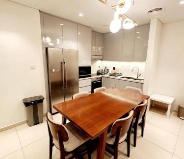 Al Aqah Apartment | Apartments with three bedrooms at address hotel