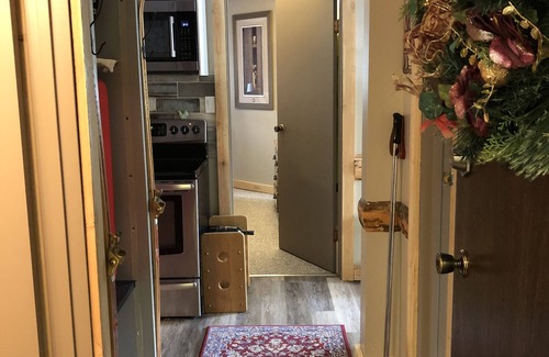 Okanagan-Similkameen Condo | APEXICO2 - Two bedroom condo at Apex Mountain in Strayhorse Condo building