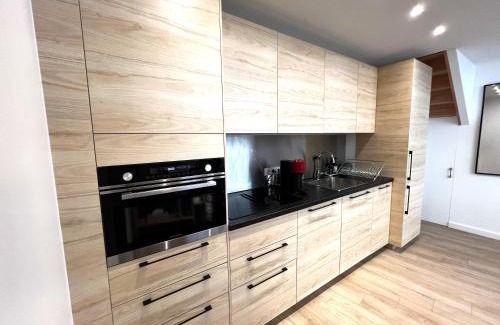 Montparnasse Apartment | Apollinaire - Luxury Loft - Heart of Montparnasse