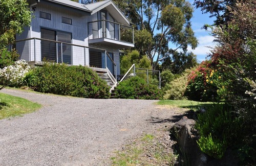 Apollo Bay Villa | Apollo Bay Ridge villas - Romantic location with views