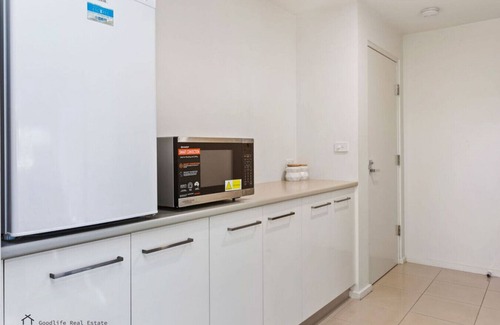 Apollo Bay Apartment | Apollo Blue Oceanview Unit -1B Free WIFI