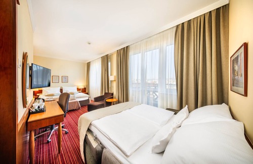 Nivy Hotel | Apollo Hotel Bratislava