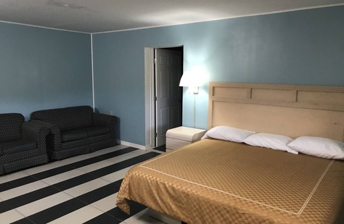 Cocoa Hotel | Apollo Inn Motel