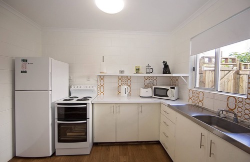 South Mission Apartment | Apollo Jewel Beachfront Apartments