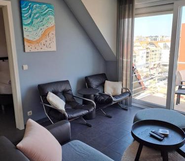 Nieuwpoort-aan-Zee Apartment | Apollo X with seaview