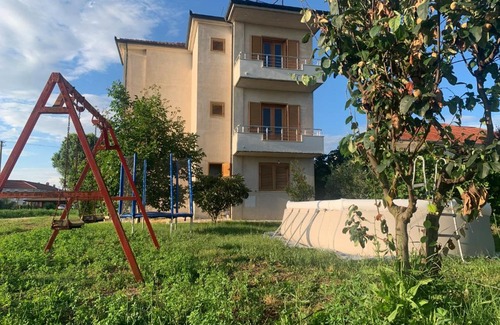 Mbrostar-Urë Apartment | Apollonia Apartment