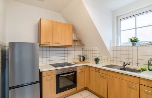 Oberderdingen Apartment | Aposto Apartment 3 with Balcony and Wi-Fi