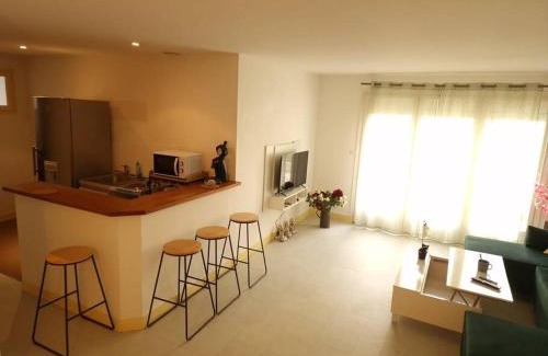 Evreux Apartment | App 2 - T2 Lumineux et Jardin Hyper-Centre 5min de la gare