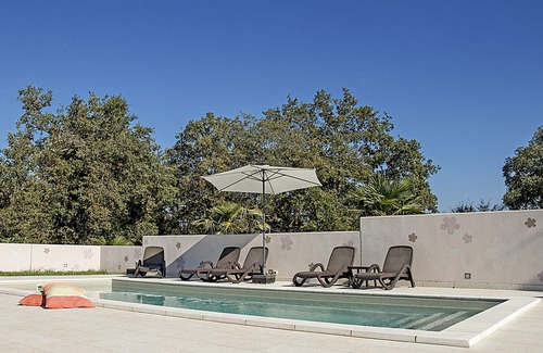 Buzinija Apartment | APP1 Romantic villa with pool - 5 min from the beach!