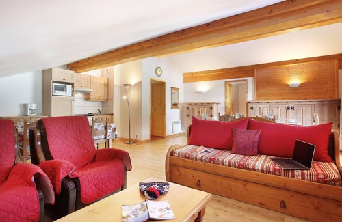 Notre-Dame-de-Bellecombe Condo | Appart Confortable Près des Pistes|Piscine + Sauna