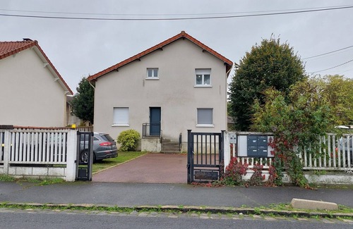 Sainte-Genevieve-des-Bois Apartment | Appartement Douillet à 35 mn de Paris
