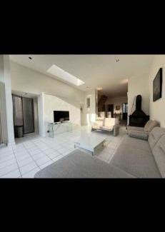 Wavre Apartment | Apparemment du desir