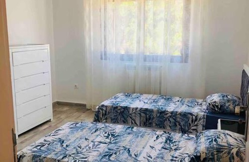 Algiers Apartment | Apparemment F4 haut standing