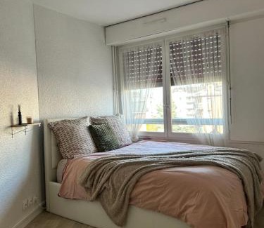 Cergy Apartment | Apparemment Proche de Paris