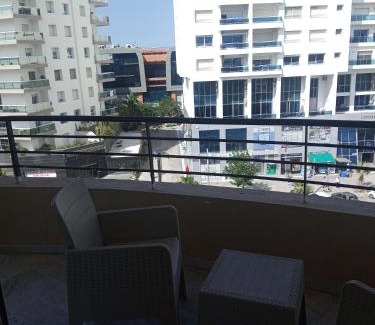 Les Berges Du Lac II Apartment | APPARETMENT LUXUEUX AU Lac 2